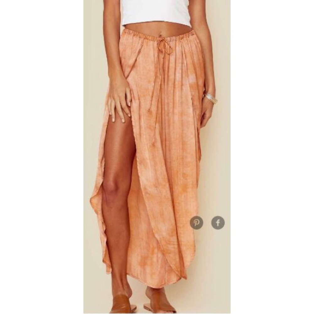 NWT Planet Blue Gorgeous pants sz Large